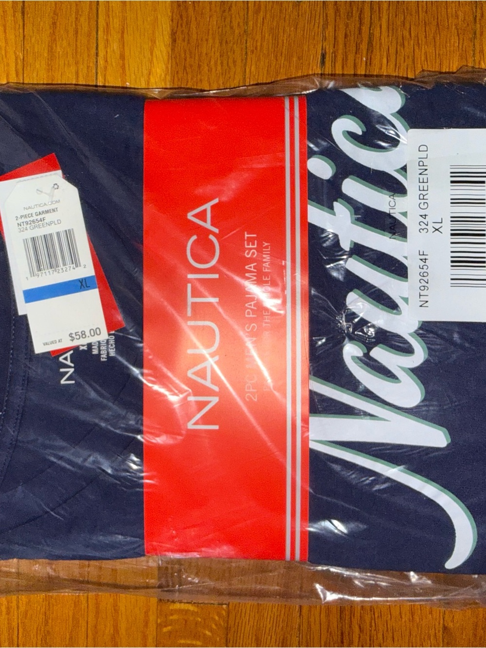 NWT Nautica Navy and Green Plaid Men’s Pajama Set